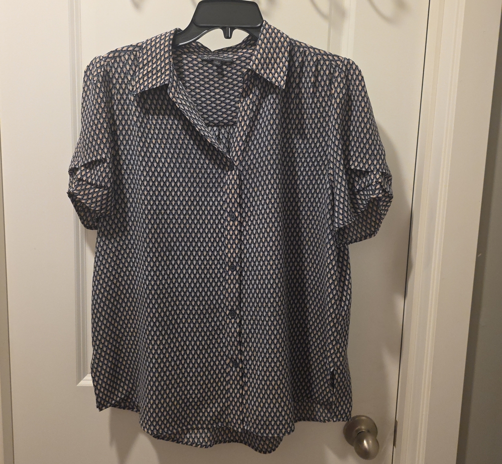Adrianna Papell Navy and White Printed Short-Sleeve Button Shirt